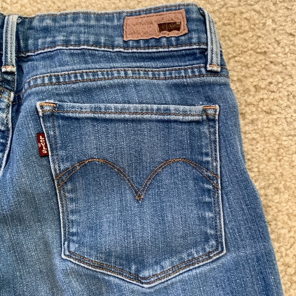 Levi's Demi Curve Mid Rise Skinny Jeans 4/27 - Picture 10 of 10